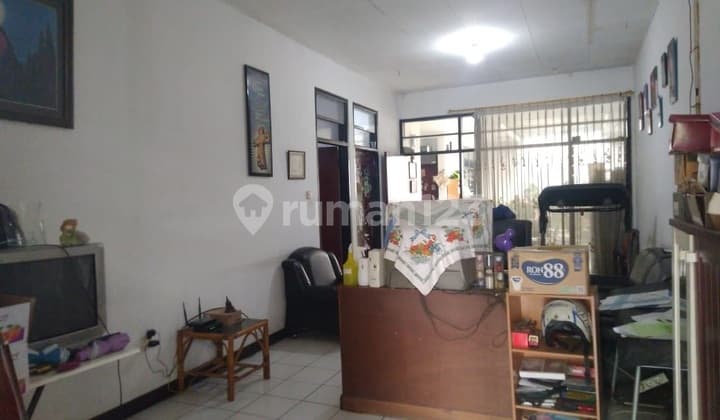 Comfortable House to Live in Leuwi Sari, Bandung City