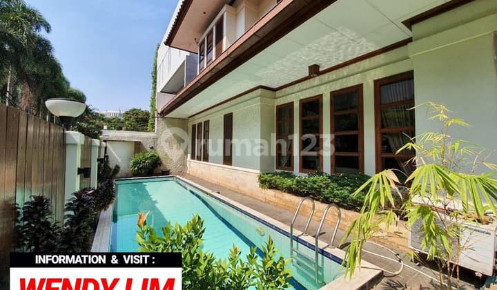 RUMAH STRATEGIS at Jl DENPASAR, MEGA KUNINGAN, JAKSEL