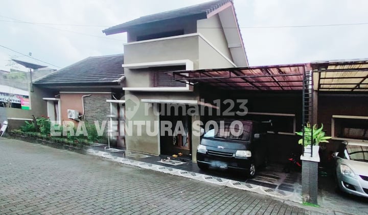 Rumah Cluster Srattegis Gentan