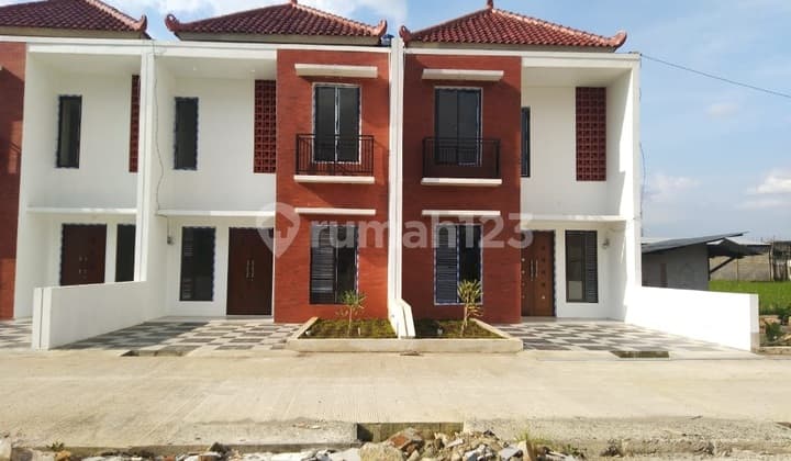 Rumah Baru Minimalis di Soroja Santosa, Pameuntasan, Kopo (7 Unit)