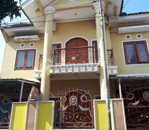 2-story house ready to use