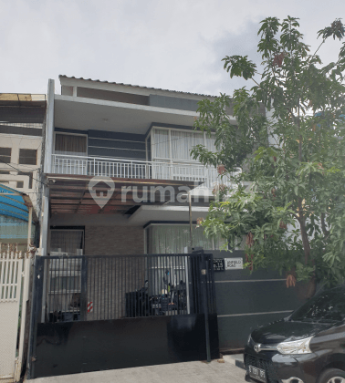 Rumah Modern Siap Huni di Green Garden Jakarta Barat