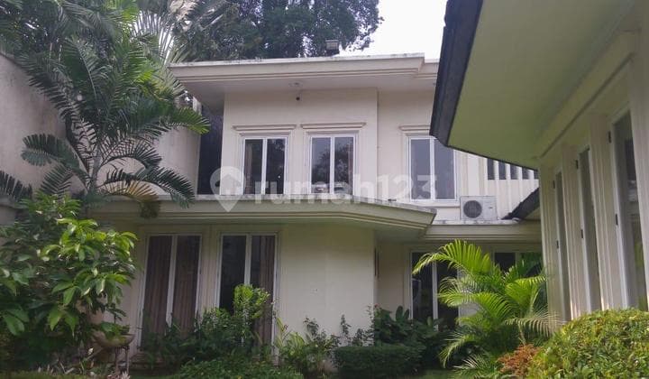 House in Menteng Area, Suitable for Office and Embassy