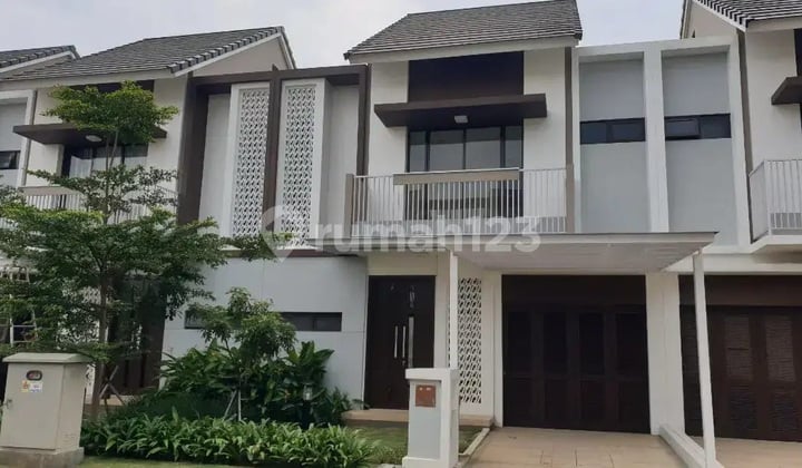 RUMAH BARU SUMMARECON CHYNTIA SIAP HUNI 2 LT (FH72)