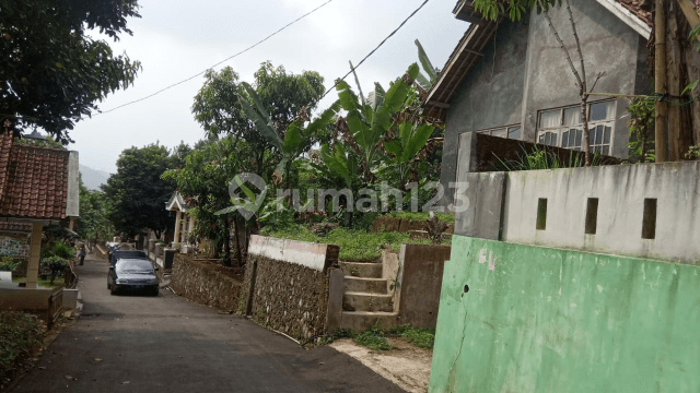 Rumah murah luas 588 m2 bagus di kadugede kuningan jawa barat