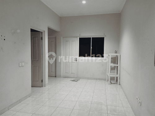 Rumah Tengah Kota Semarang Pusat Kota Siap Pakai Dekat Sekolah Karangturi Dekat Kic Gatsu Dekat Tol Bandara Di Graha Padma Krapyak Semarang Barat