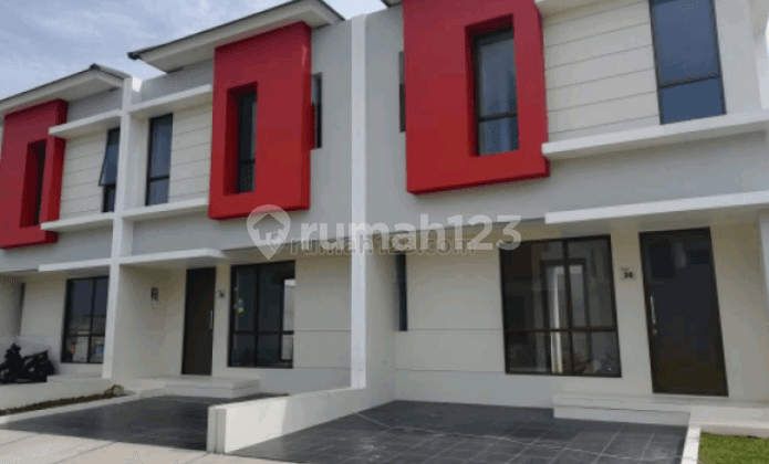Beautiful Brand New House in Graha Raya