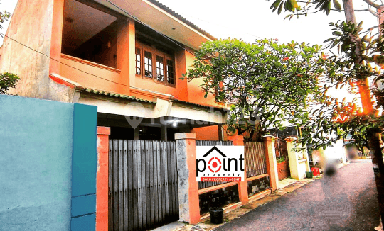 rumah mewah tengah kota solo daerah tipes