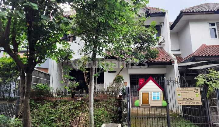 Price Reduced, Rengganis Street House Villa Duta