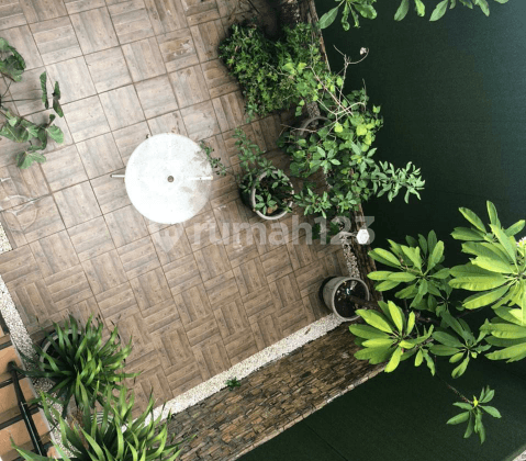 Murahh..rumah Bagus. Rapih Dan Terawat. Florence Hadap Selatan Pik 1