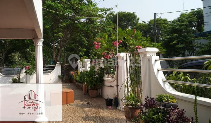 Rumah Hoek Di Muara Karang, Pluit Karang Sari