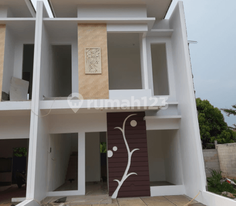 rumah serpong BSD 2 lantai ready siap huni tanpa dp dekat stasiun bebas banjir dekat MRT dekat pintu toll dekat halte busway