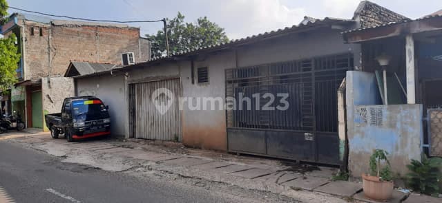Dijual Secara Lelang Rumah Pinggir Jalan, Cocok Untuk Usaha/Hunian Di Jl. Palem Raya.