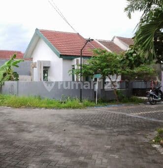 Land Area 150 m² (9x17) Building Area 38 m² Surya Regency Sidoarjo