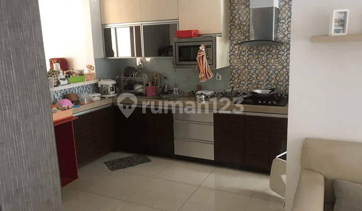 2.25m Pavillion Residence Furnished House East Facing