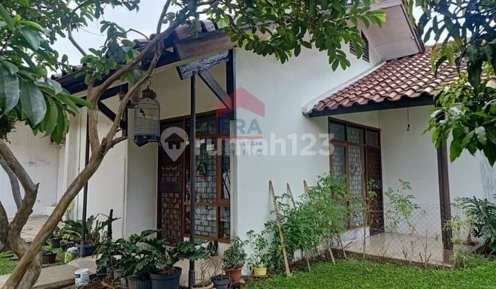 Rumah asri di cluster Kopo permai 2 Blok CD