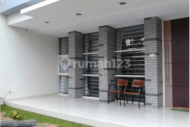 Rumah minimalis bagus, siap huni