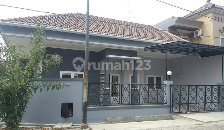 Rumah Sertifikat Hak Milik di Taman Pondok Indah, Surabaya Rumah Sertifikat Hak Milik di Taman Pondok Indah, Surabaya