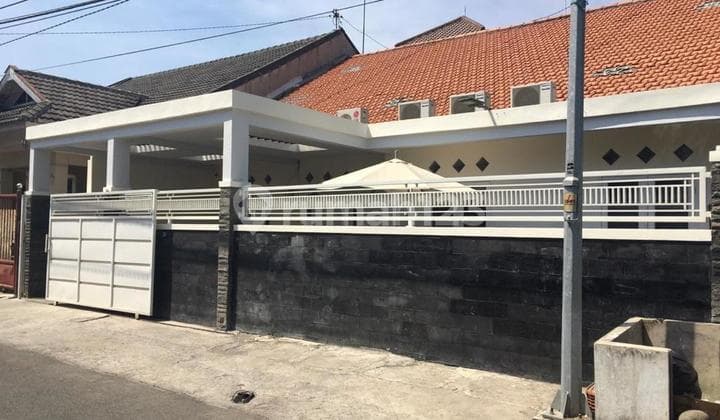 Rumah Darmo Baru Barat Harga Nego Kondisi Terawat Siap Huni