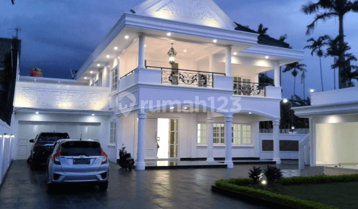 Super Luxurious House In South Kemang Rare Hard To Find Strategic