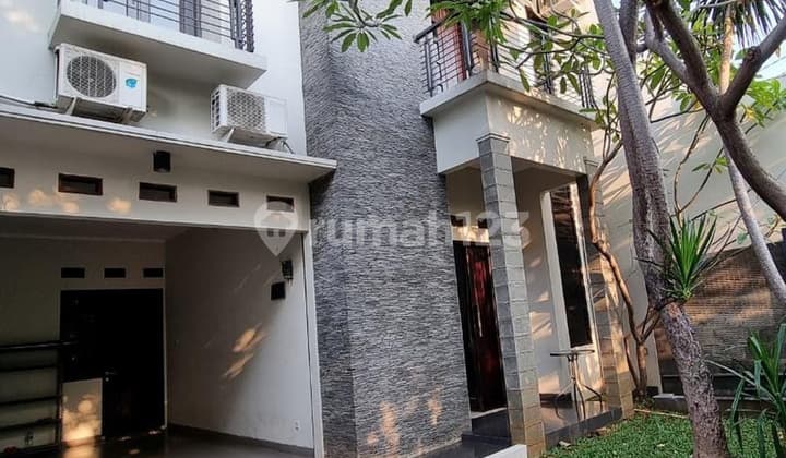 RUMAH MDOERN, BAGUS di Jl BANGKA KEMANG, JAKSEL