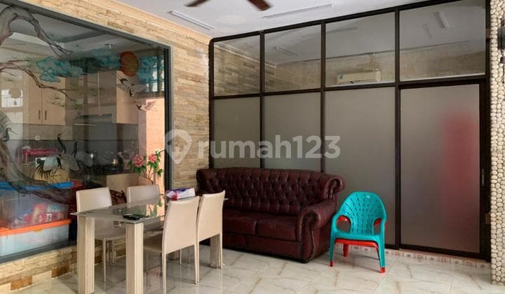 Rumah Florence PIK Siap Huni