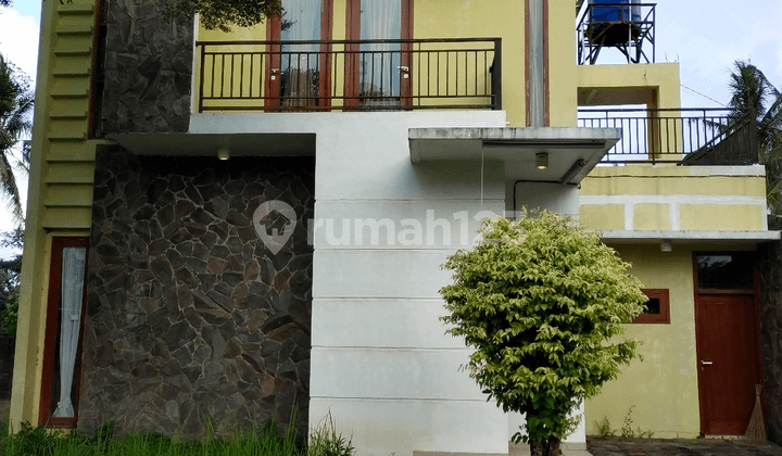 Rumah 10 Menit Timur Kampus Uii Jakal Km13