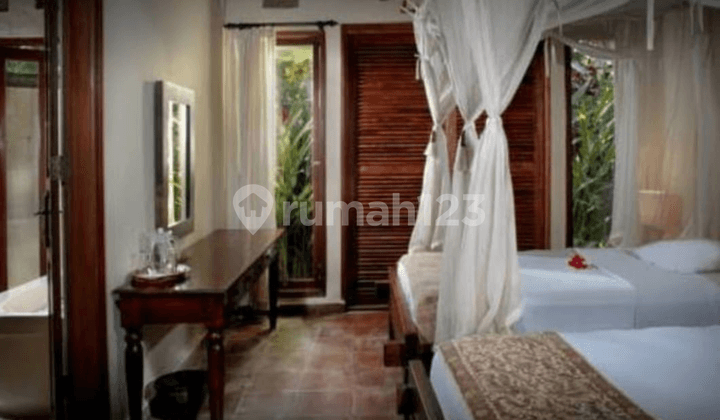 At Villa Los river 10 minutes to Central Ubud Area