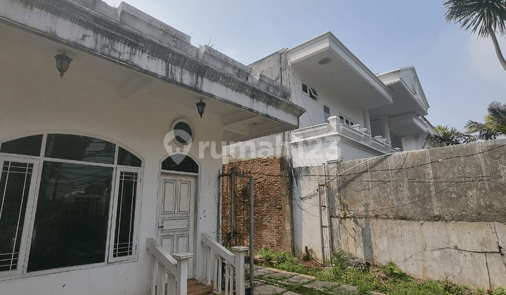 Rumah Bangunan Lama hitung tanah di menteng