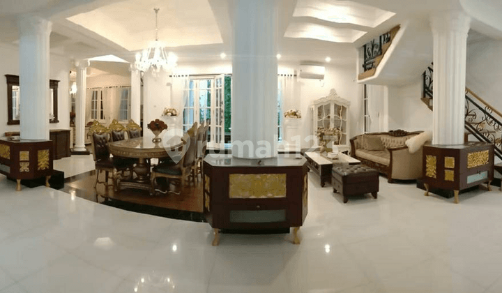Lux, Fully Furnished, Asri