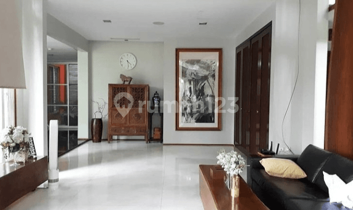 rumah bagus siap huni, nyaman di Intercon