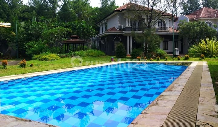 RUMAH CANTIK DI KOTA WISATA 2 Lantai LT 467M² LB 465M²