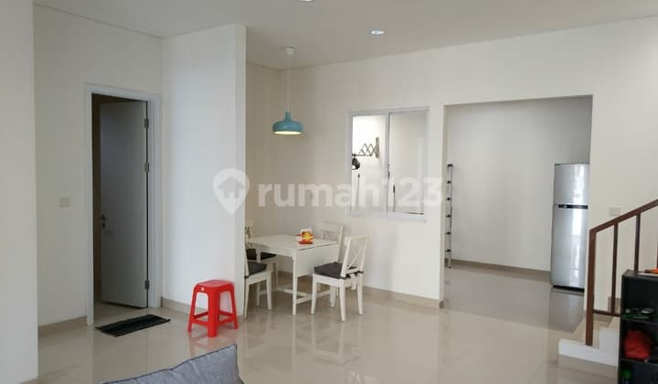Rumah Fully Furnished Bagus Sekali Cluster Yarra Jakarta Garden City 120m² 4+1BR