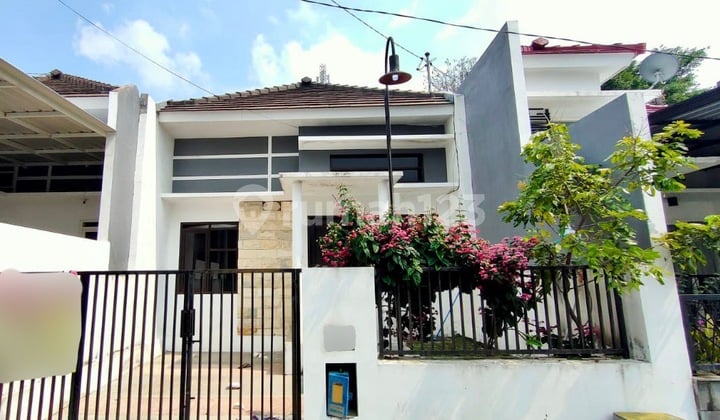 Rumah Minimalis Siap Pakai Area Tasikmadu Dekat Kampus