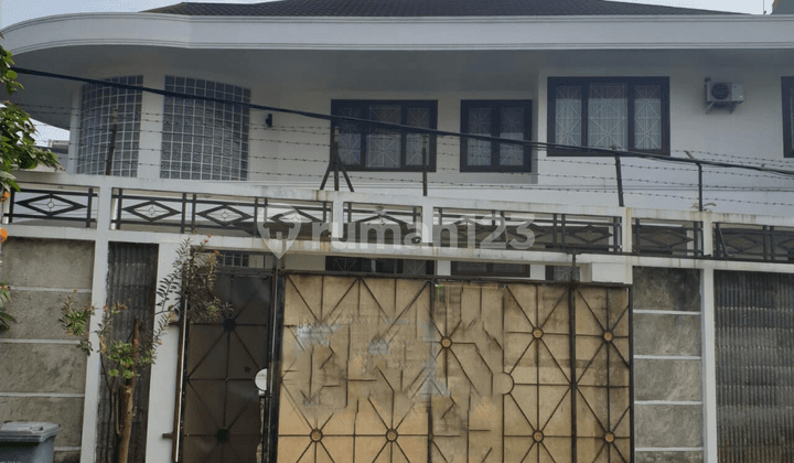 Rumah mewah hitung tanah di Mandar Bintaro Tangerang Selatan