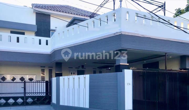 Dijual Rumah minimalis Komplek Auri Jatiwaringin