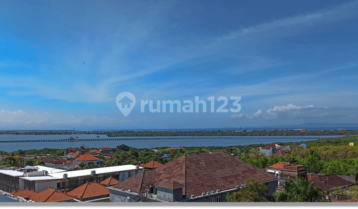 LUXURY VILLA WITH UNINTERRUPTED VIEWS ON HILLSIDE BENOA