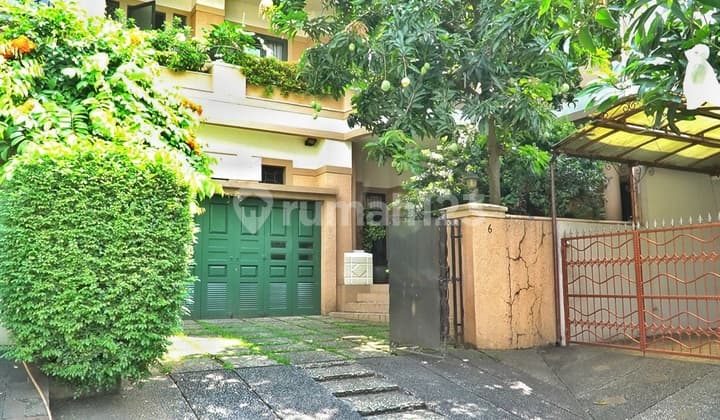 Rumah Bagus Pondok Indah Design Eropa, Jakarta Selatan