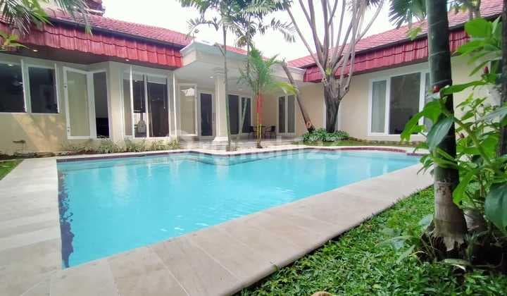 Rumah Cantik Didalam Compund Area Cipete