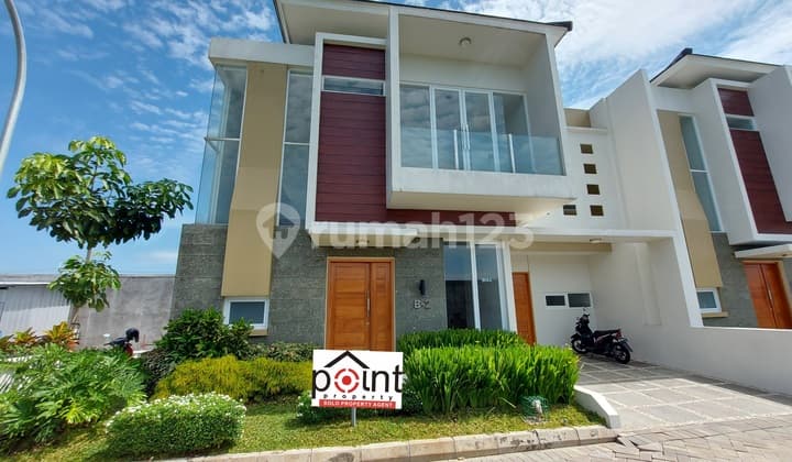 Rumah Baru Indent 2Lt Cluster Strategis Area Colomadu