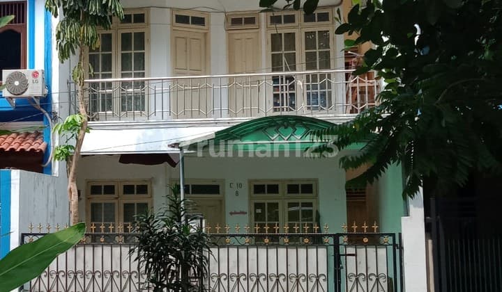 Rumah di Pondok Kelapa, Jakarta Timur