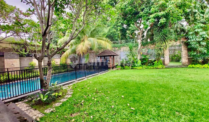 Ampera Stand Alone House With Amazing Garden And Pool Ajh04015