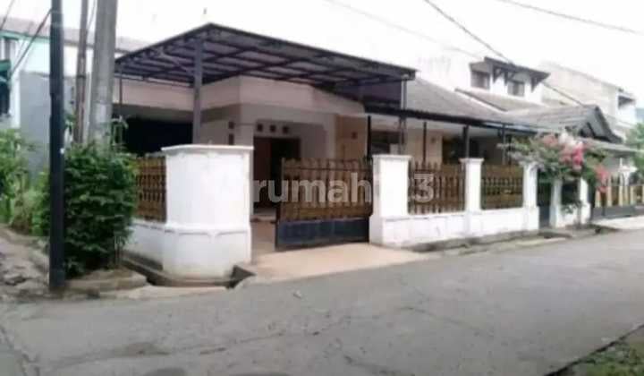 RUMAH HOOK NYAMAN SIAP HUNI LOKASI STRATEGIS DEKAT GALAXY BEKASI