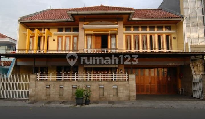 Rumah cantik mewah dan siap huni