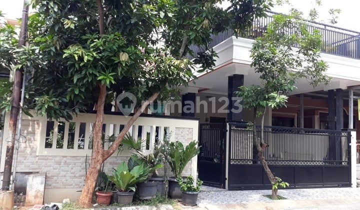 Rumah cantik graha raya Bintaro dekat alam sutera