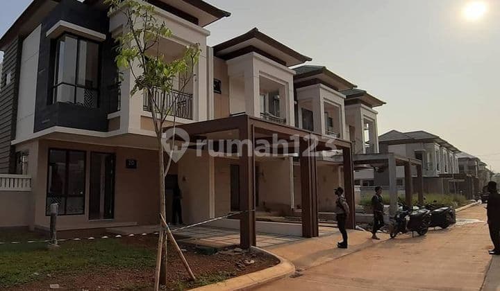 Rumah Lux Podomoro Park Bandung
