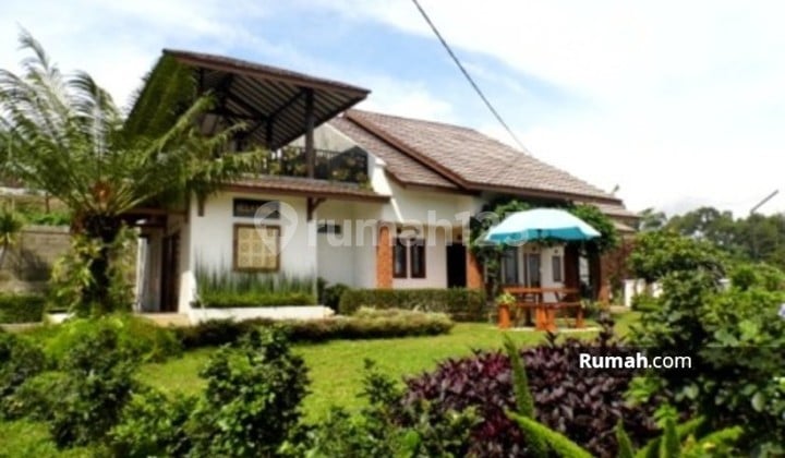Villa Near Eco Pesantren Parongpong, Safe and Comfortable Atmosphere, Bandung City View.
