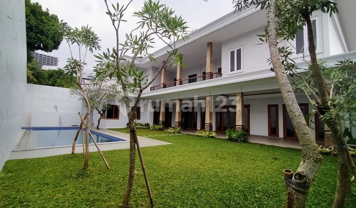 TURUN HARGA!! LUXURIOUS MODERN MINIMALIS HOUSE DI LOKASI PREMIUM KEMANG AMPERA JAKARTA SELATAN