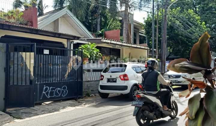 Rumah strategis di mampang prapatan