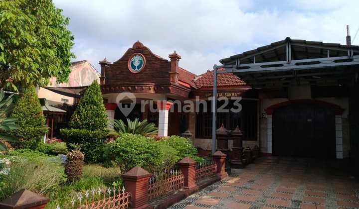 Large house in Tanjung-Purwokerto